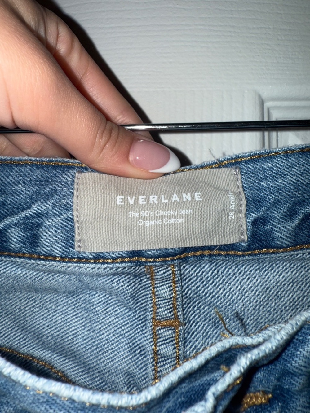 Everlane The 90s Cheeky Jean - Picture 8 of 13